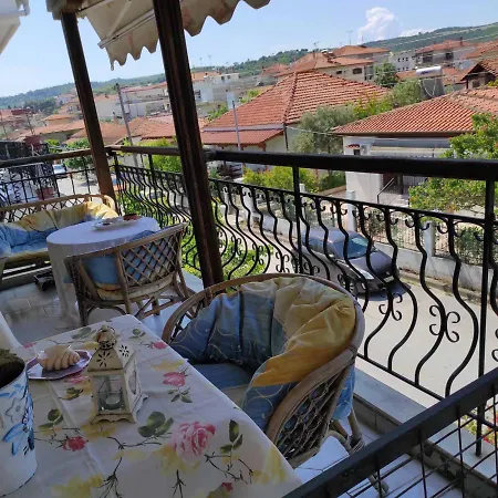 Marys Qivs Apartment